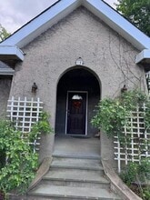 15 Holland Ave in Sleepy Hollow, NY - Foto de edificio - Building Photo