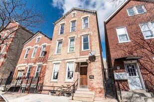 1638 W 18th Pl in Chicago, IL - Building Photo