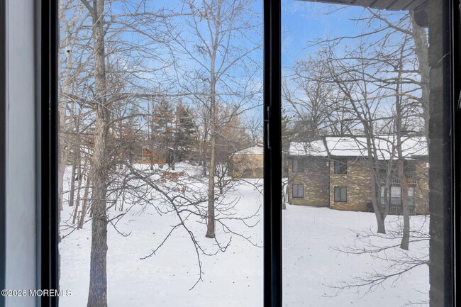 160 Cross Slope Ct in Englishtown, NJ - Building Photo - Building Photo