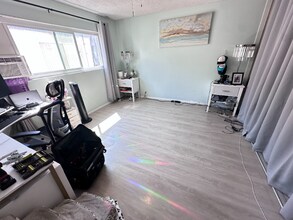 1139 E Ocean Blvd in Long Beach, CA - Foto de edificio - Building Photo