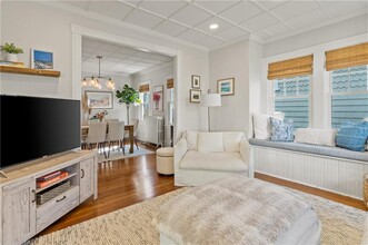 35 Hall Ave in Newport, RI - Building Photo - Building Photo