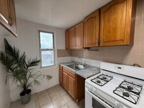 2408 Central Ave in Union City, NJ - Building Photo - Building Photo