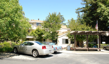 Lafayette Senior Housing in Lafayette, CA - Building Photo - Building Photo