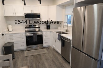 2544 Elwood Ave, Unit 2 in South Lake Tahoe, CA - Building Photo - Building Photo