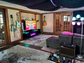 405 N Salisbury St in West Lafayette, IN - Building Photo