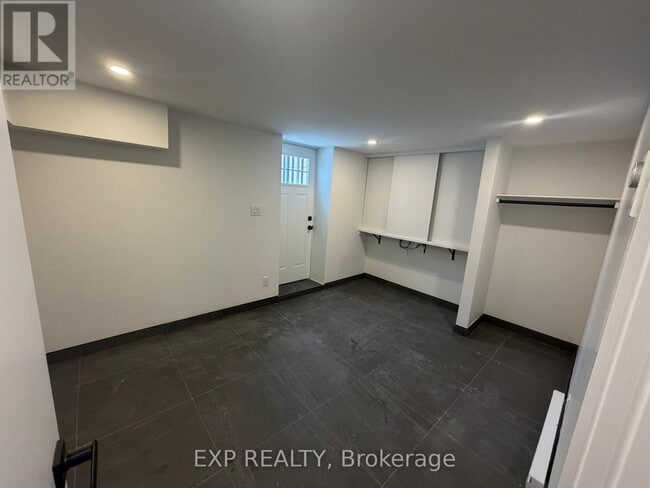 813 Norton Ave in Ottawa, ON - Building Photo - Building Photo