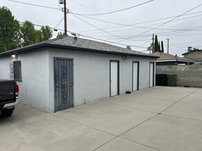 12717 Oxnard St, Unit 12719 Oxnard St in North Hollywood, CA - Foto de edificio - Building Photo