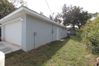 8282 SE 161st St in Summerfield, FL - Building Photo - Building Photo
