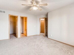 6836 Meadow Grass Ln S in Cottage Grove, MN - Building Photo - Building Photo