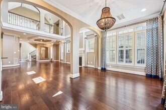 448 Salk Cir in Gaithersburg, MD - Building Photo - Building Photo