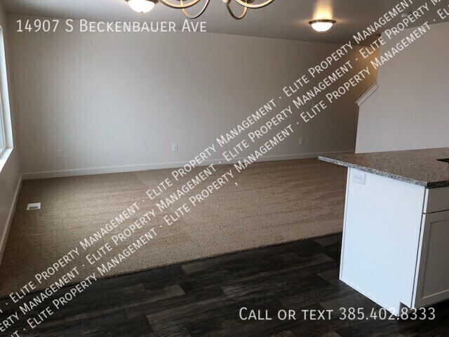 14907 Beckenbauer Ave in Herriman, UT - Building Photo - Building Photo