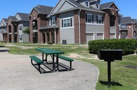 Pinnacle Apartments photo'