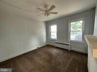 716 W Front St photo'