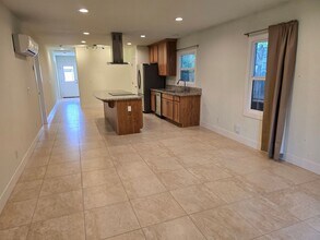 231 W Arroyo St in Reno, NV - Building Photo - Building Photo