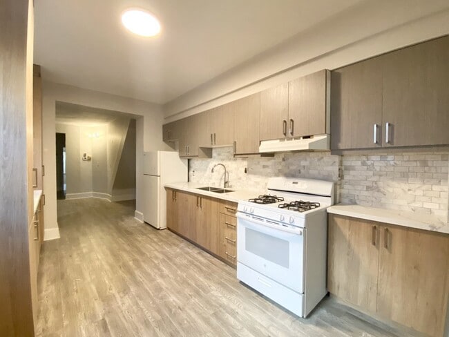 property at 1078 College St