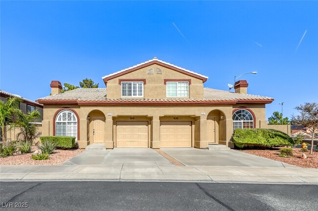 696 Ambling Gait Ave in Henderson, NV - Building Photo - Building Photo