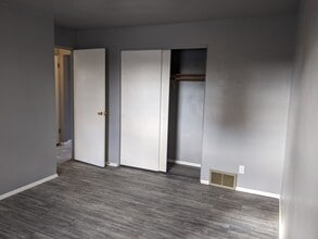 1727 Silvercrest Dr in Appleton, WI - Building Photo - Building Photo