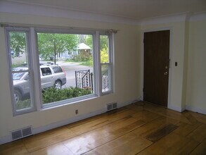 1343 Rosewood St, Unit 1 in Ann Arbor, MI - Building Photo - Building Photo