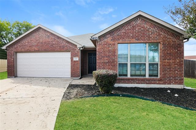 3453 Heatherbend St in Fort Worth, TX - Building Photo