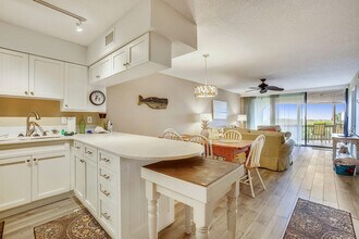 210 Ocean Hibiscus Dr in St. Augustine, FL - Building Photo - Building Photo