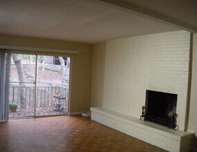 2704 San Pedro St in Austin, TX - Building Photo - Building Photo