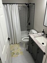 2024 Gov Thomas Bladen Way in Annapolis, MD - Foto de edificio - Building Photo