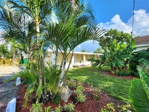 5934 Buchanan St in Hollywood, FL - Building Photo - Building Photo