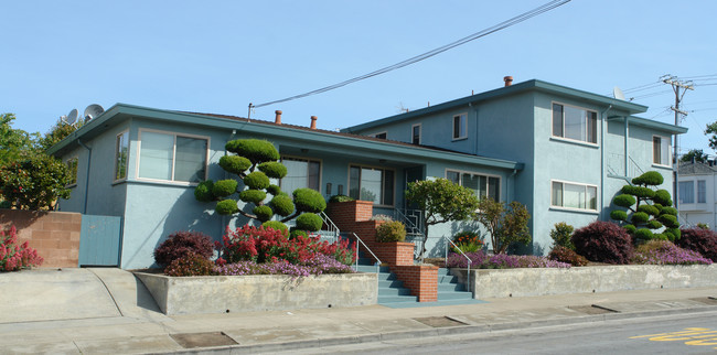 6431 Stockton Ave in El Cerrito, CA - Building Photo - Building Photo