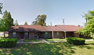 147 Alamo St in Lone Star, TX - Building Photo - Building Photo
