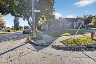3603 21st Ave in Kenosha, WI - Building Photo - Building Photo