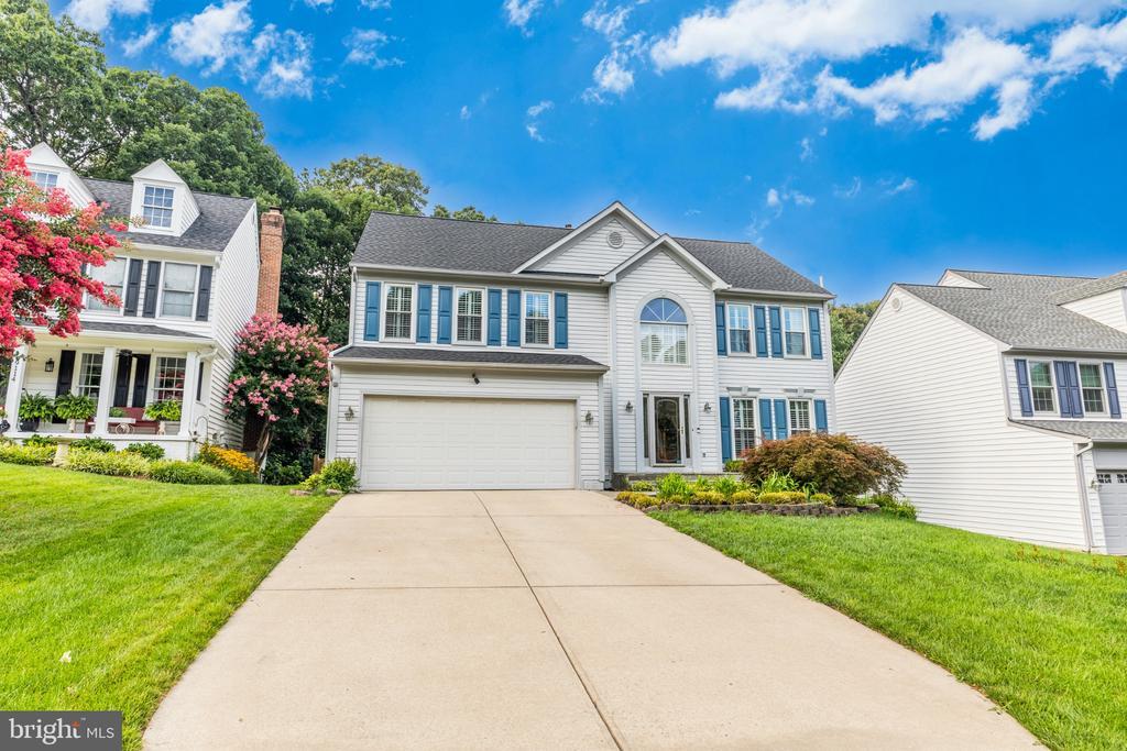 9112 Silver Pointe Way in Fairfax Station, VA - Building Photo