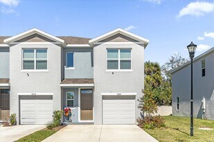 6316 Sophie Oaks Ct in Tampa, FL - Building Photo