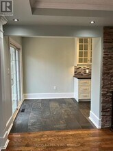 2222 Munn's Ave in Oakville, ON - Building Photo - Building Photo