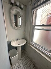 46 Montgomery Ave in Lansdale, PA - Building Photo - Building Photo