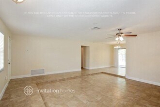 9671 NW 24th St in Sunrise, FL - Building Photo - Building Photo