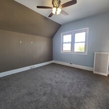 166 Huber St, Unit 2 in Secaucus, NJ - Building Photo - Building Photo