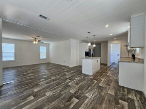 6681 Hidden Oaks Dr in North Fort Myers, FL - Building Photo - Building Photo