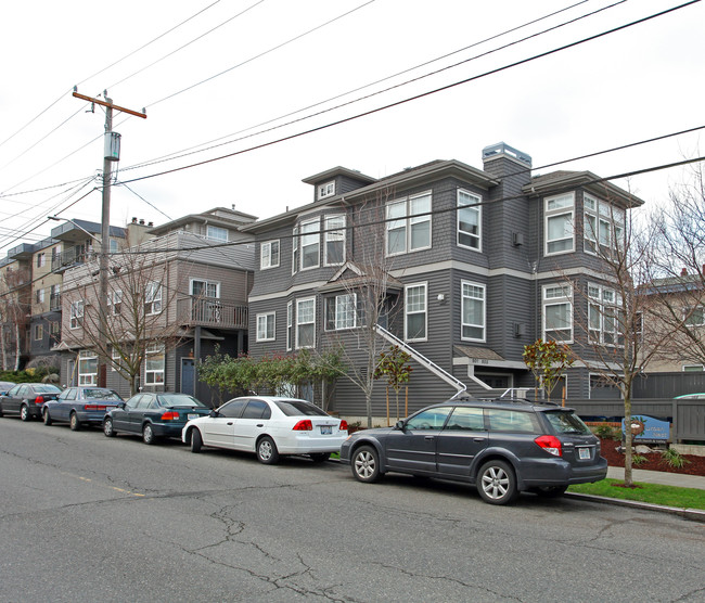 Nyhus Apartments in Seattle, WA - Building Photo - Building Photo