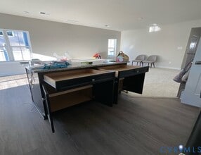 10945 Genito Sq Dr in Midlothian, VA - Building Photo - Building Photo