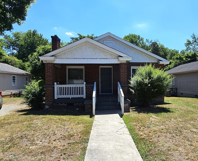property at 1215 Arlington St