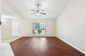 1312 Springview Dr in Allen, TX - Foto de edificio - Building Photo