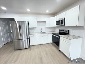 321 St Mark St in Petersburg, VA - Building Photo - Building Photo