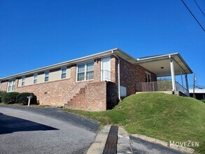 3 Balfer Ct in Greenville, SC - Building Photo - Building Photo