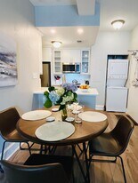 105 W Oglethorpe Ave in Savannah, GA - Building Photo