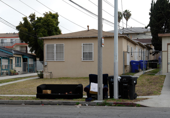 608-610 N Market St in Inglewood, CA - Building Photo - Building Photo