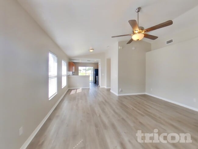 8502 Deer Chase Dr in Riverview, FL - Building Photo - Building Photo