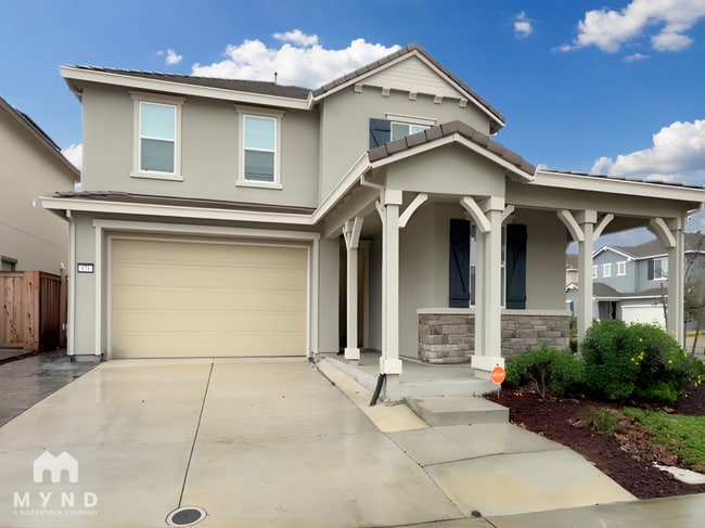 property at 676 Rosedale Wy