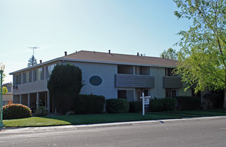 5496 Carlson Dr Apartments