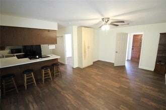 4628 NW 40th Terrace in Gainesville, FL - Building Photo - Building Photo