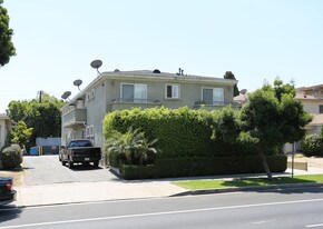 11900 Venice Blvd in Los Angeles, CA - Building Photo